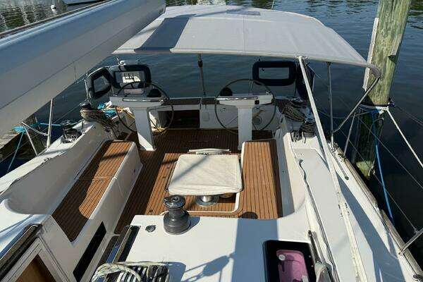 Bavaria Vision 46 Yacht For Sale