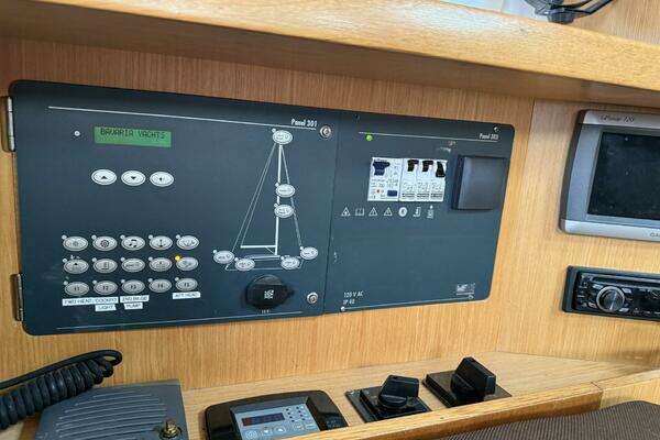 Bavaria Vision 46 Yacht For Sale