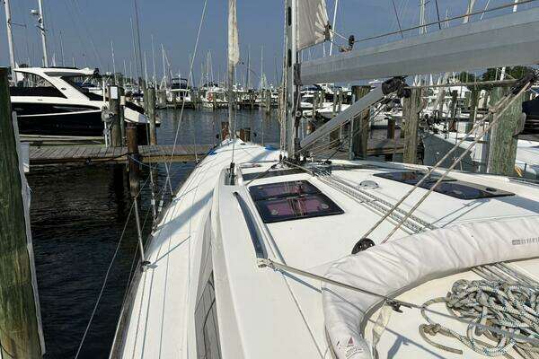 Bavaria Vision 46 Yacht For Sale