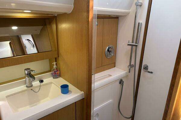 Bavaria Vision 46 Yacht For Sale