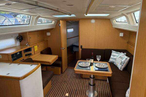 Bavaria Vision 46 Yacht For Sale