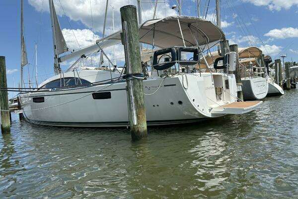 Bavaria Vision 46 Yacht For Sale