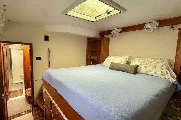Maine Cat P44 Yacht For Sale