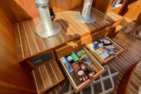 Maine Cat P44 Yacht For Sale
