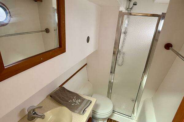 Maine Cat P44 Yacht For Sale