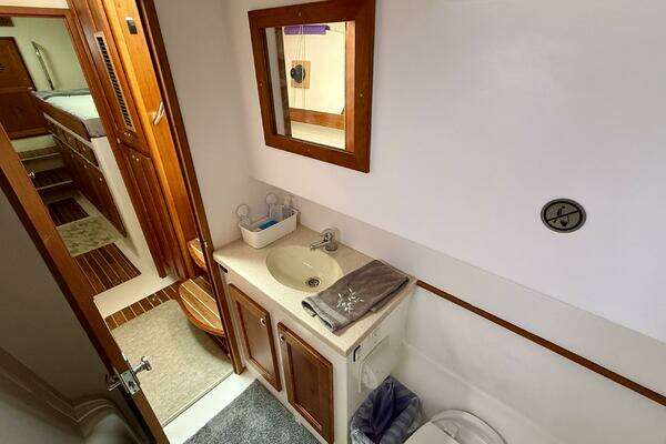 Maine Cat P44 Yacht For Sale