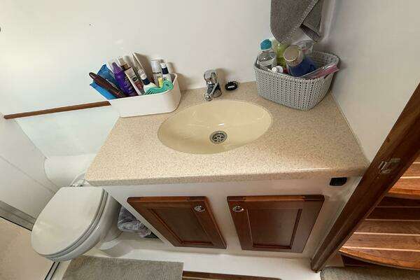 Maine Cat P44 Yacht For Sale