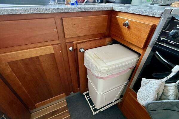 Maine Cat P44 Yacht For Sale