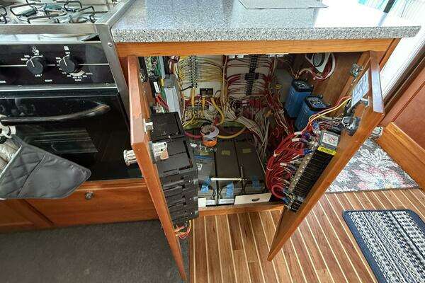 Maine Cat P44 Yacht For Sale