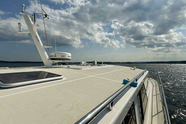 Maine Cat P44 Yacht For Sale