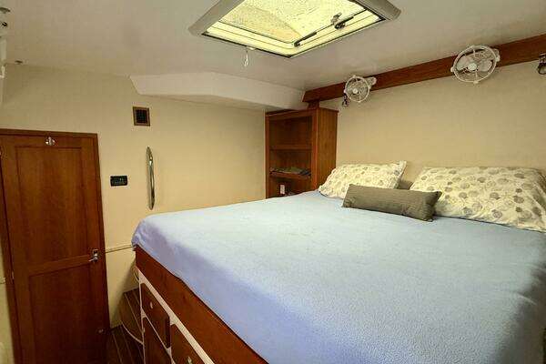 Maine Cat P44 Yacht For Sale