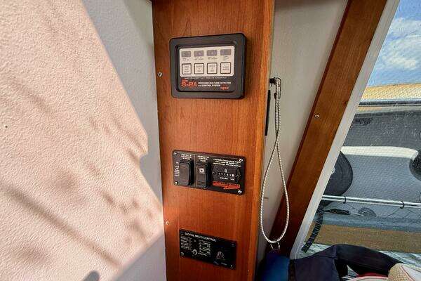 Maine Cat P44 Yacht For Sale