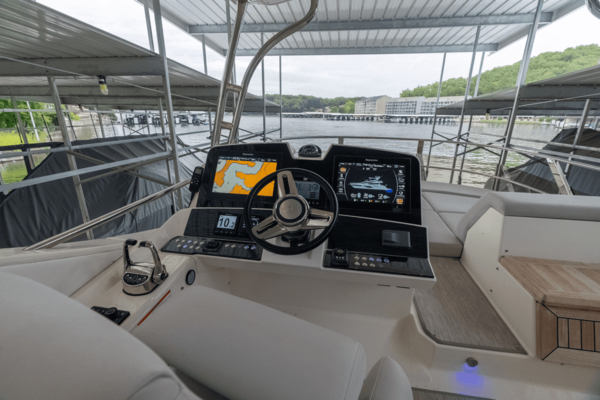 Sea Ray L550 FLY Yacht For Sale