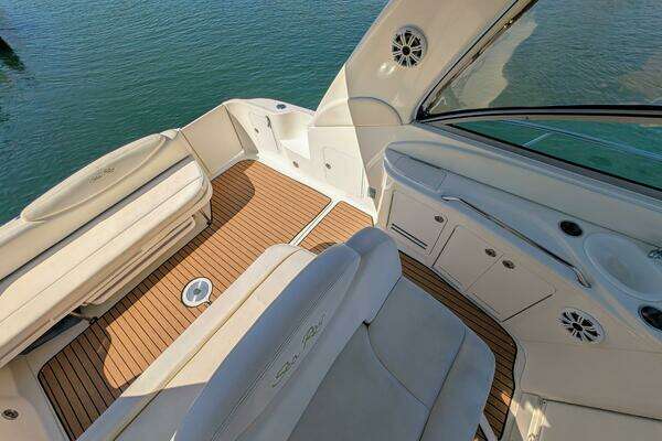 Sea Ray 340 Yacht For Sale
