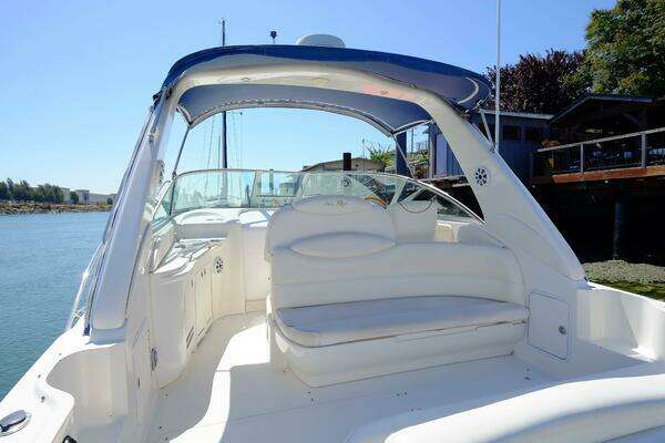 Sea Ray 340 Yacht For Sale