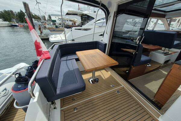 Nimbus 365 Coupe Yacht For Sale