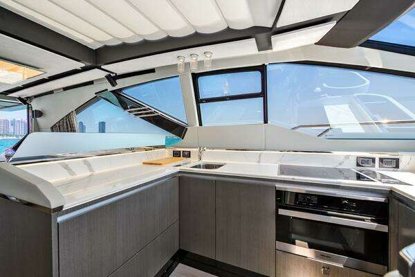 Azimut S7 Yacht For Sale
