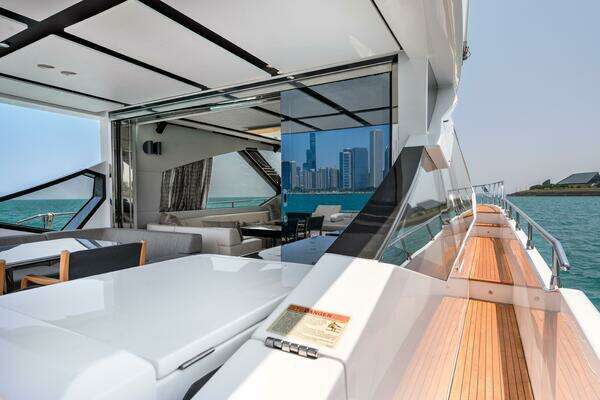 Azimut S7 Yacht For Sale