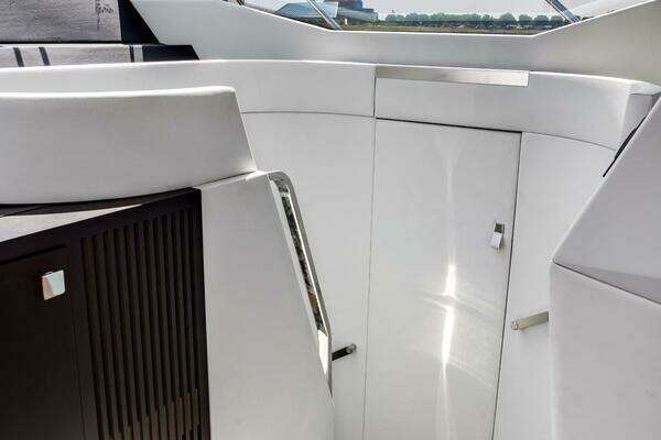 Azimut S7 Yacht For Sale
