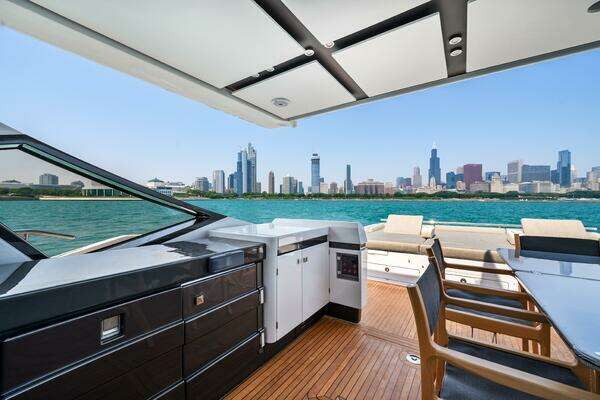 Azimut S7 Yacht For Sale