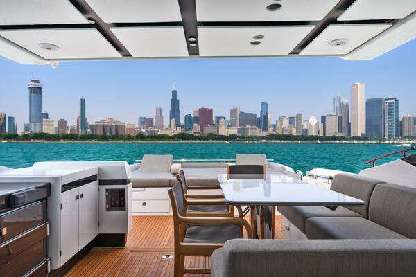 Azimut S7 Yacht For Sale