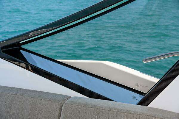 Azimut S7 Yacht For Sale