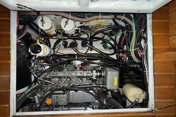Cabo Rico 42 Pilothouse Yacht For Sale