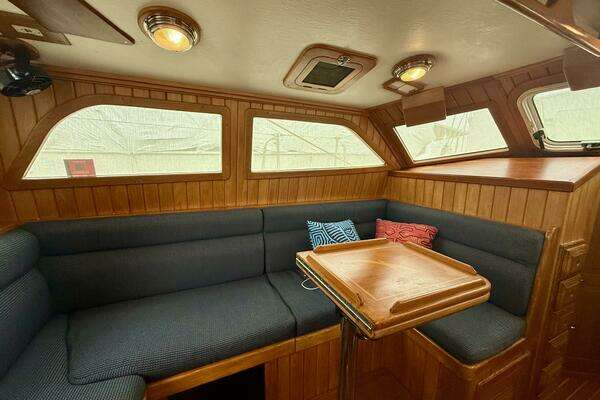 Cabo Rico 42 Pilothouse Yacht For Sale