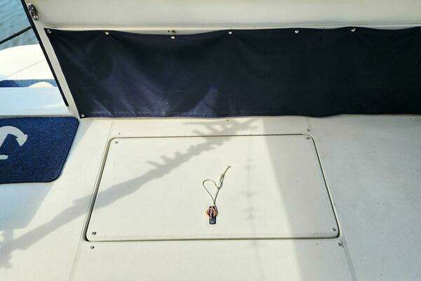 Navigator 4800 Classic Yacht For Sale