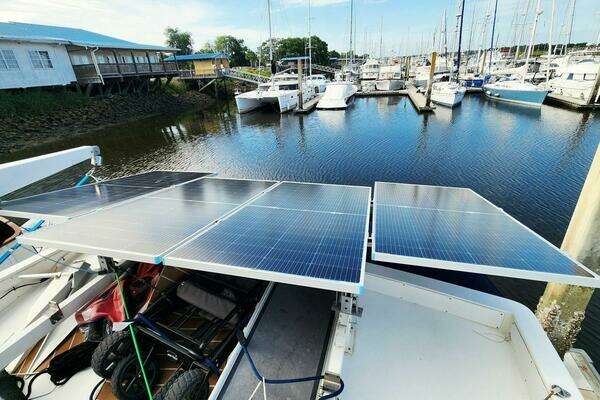 Navigator 4800 Classic Yacht For Sale