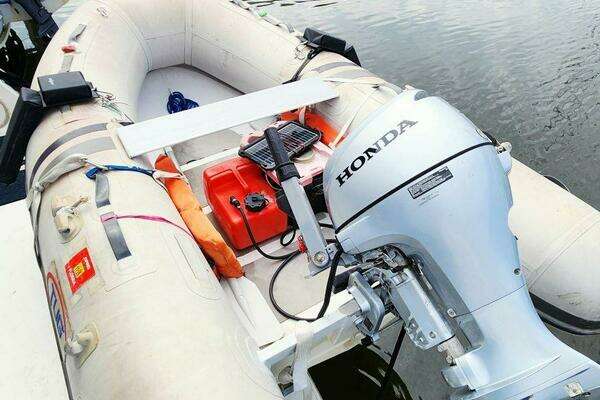 Navigator 4800 Classic Yacht For Sale