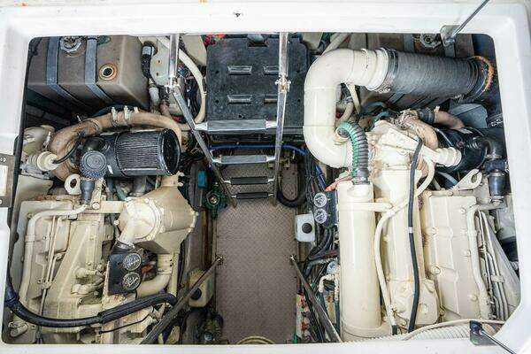 Sea Ray 460 Sundancer Yacht For Sale