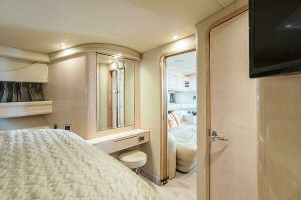 Sea Ray 460 Sundancer Yacht For Sale