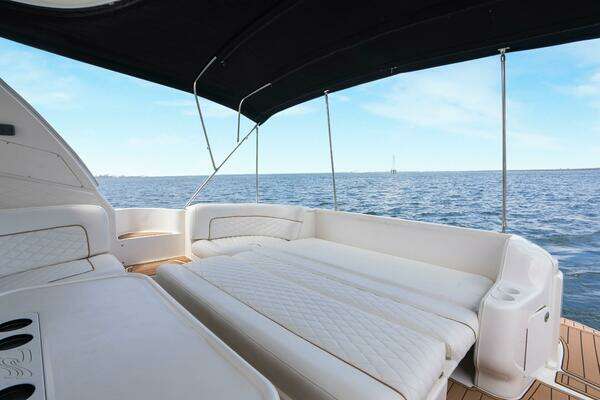 Sea Ray 460 Sundancer Yacht For Sale
