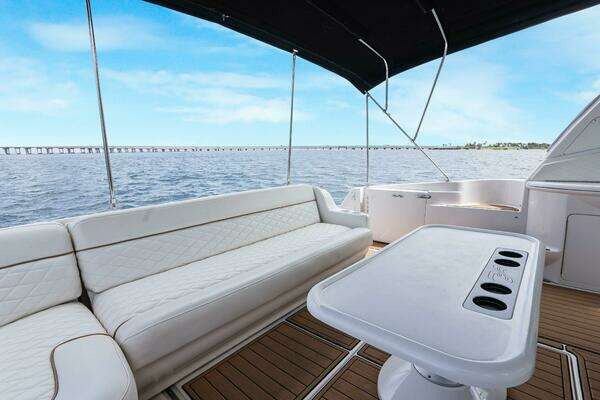 Sea Ray 460 Sundancer Yacht For Sale