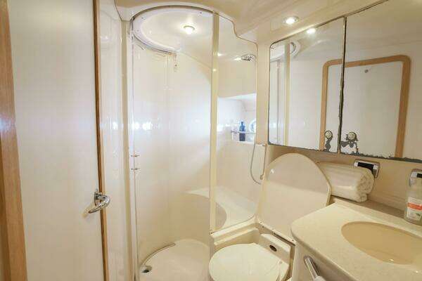 Sea Ray 460 Sundancer Yacht For Sale