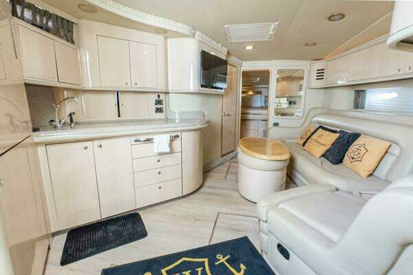 Sea Ray 460 Sundancer Yacht For Sale