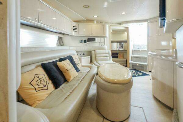 Sea Ray 460 Sundancer Yacht For Sale