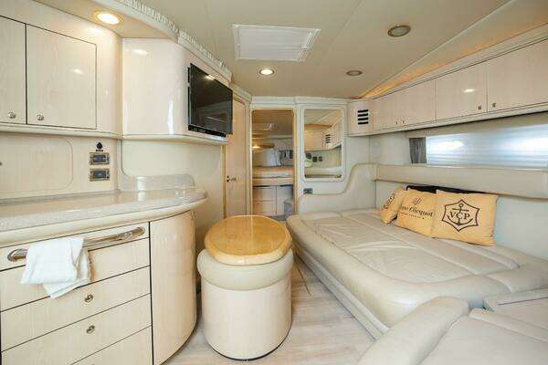 Sea Ray 460 Sundancer Yacht For Sale