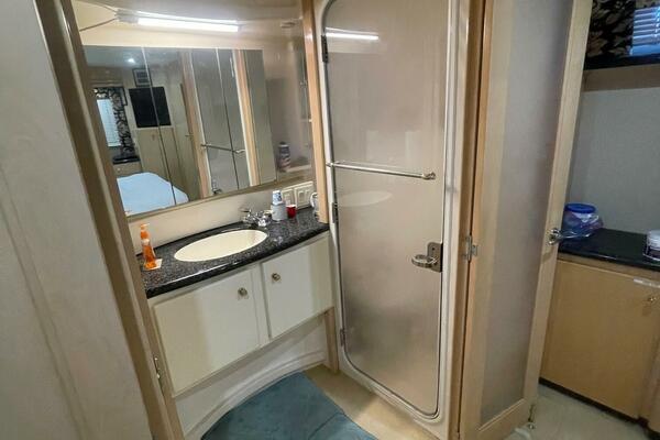 Here  There  and Everywhere 46ft Carver Yacht For Sale