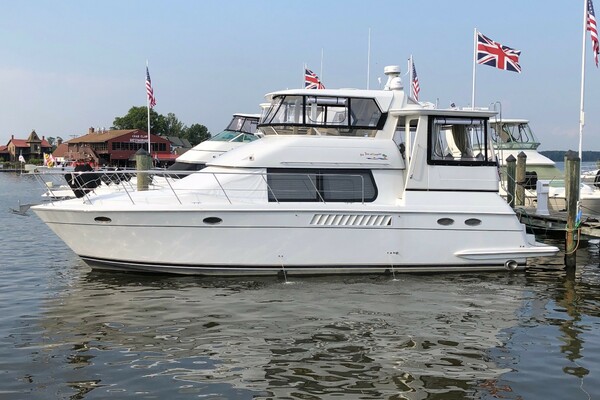 Here  There  and Everywhere 46ft Carver Yacht For Sale