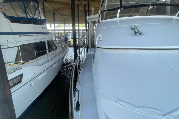Here  There  and Everywhere 46ft Carver Yacht For Sale