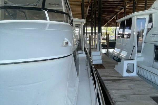 Here  There  and Everywhere 46ft Carver Yacht For Sale