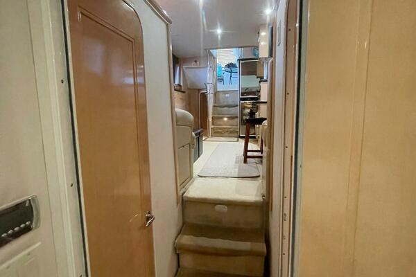 Here  There  and Everywhere 46ft Carver Yacht For Sale