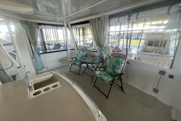 Here  There  and Everywhere 46ft Carver Yacht For Sale