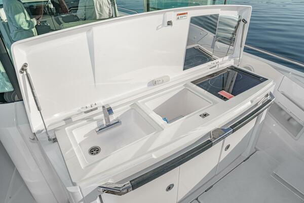 Seacruiser 37ft Axopar Yacht For Sale Seacruiser 37ft Axopar Yacht For Sale