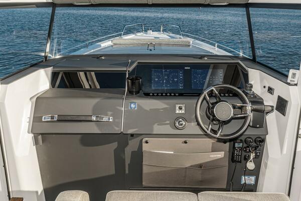 Seacruiser 37ft Axopar Yacht For Sale Seacruiser 37ft Axopar Yacht For Sale