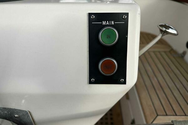 Wind River 43ft Hallberg Rassy Yacht For Sale Wind River 43ft Hallberg Rassy Yacht For Sale