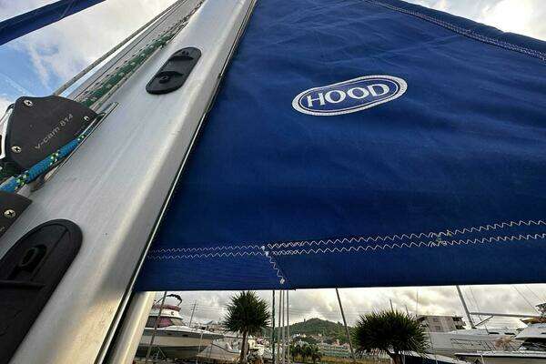 Hallberg-Rassy 42 Yacht For Sale