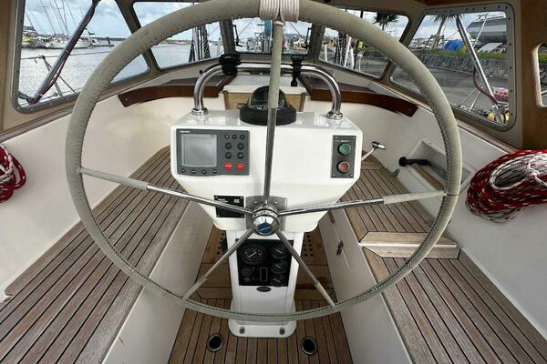 Wind River 43ft Hallberg Rassy Yacht For Sale Wind River 43ft Hallberg Rassy Yacht For Sale